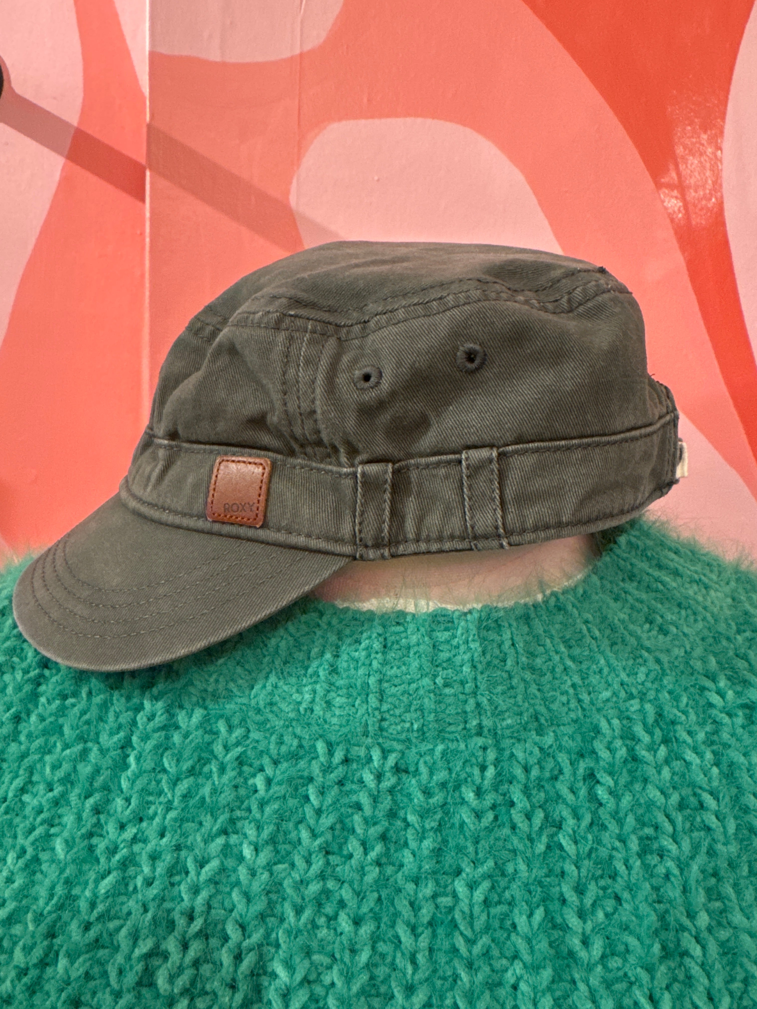 Vintage 2000's Little Brim Hat