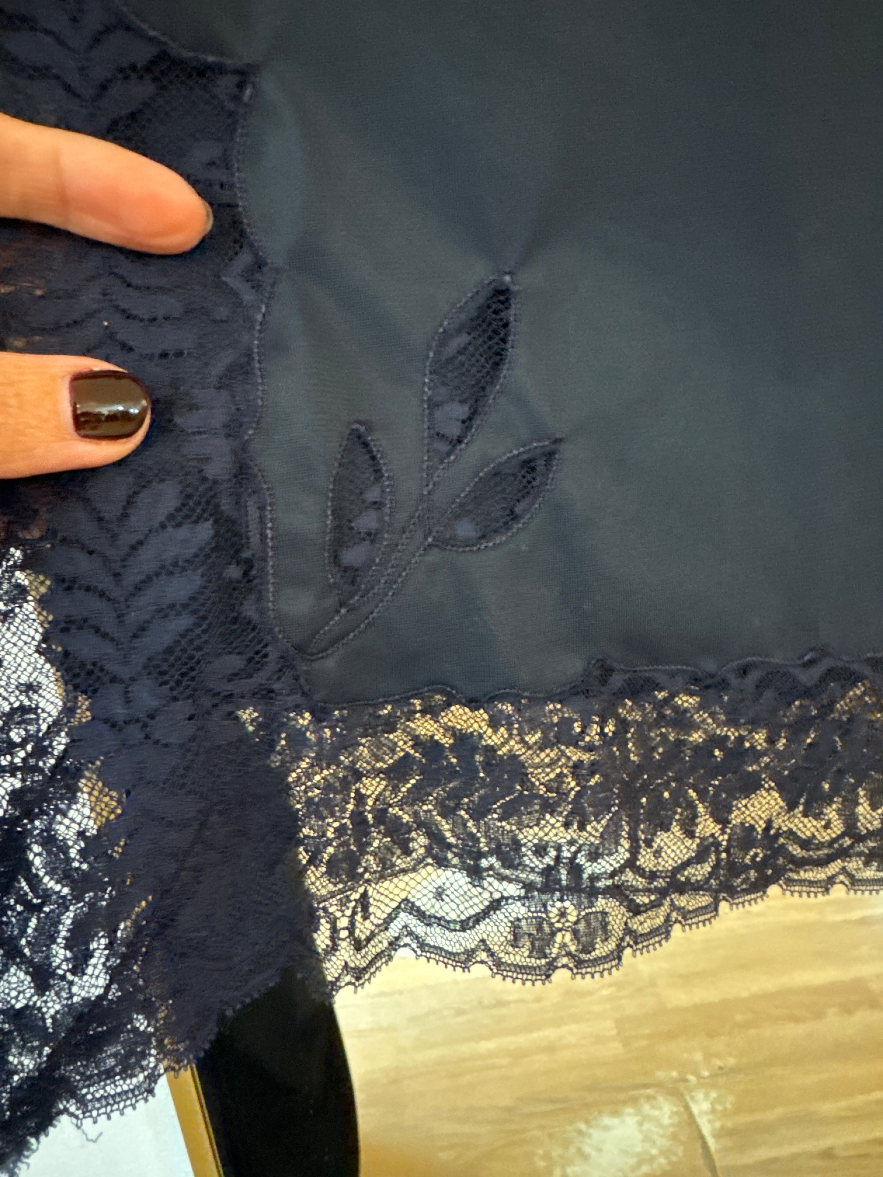 No Brand Vintage Satin Slip, Small/Medium