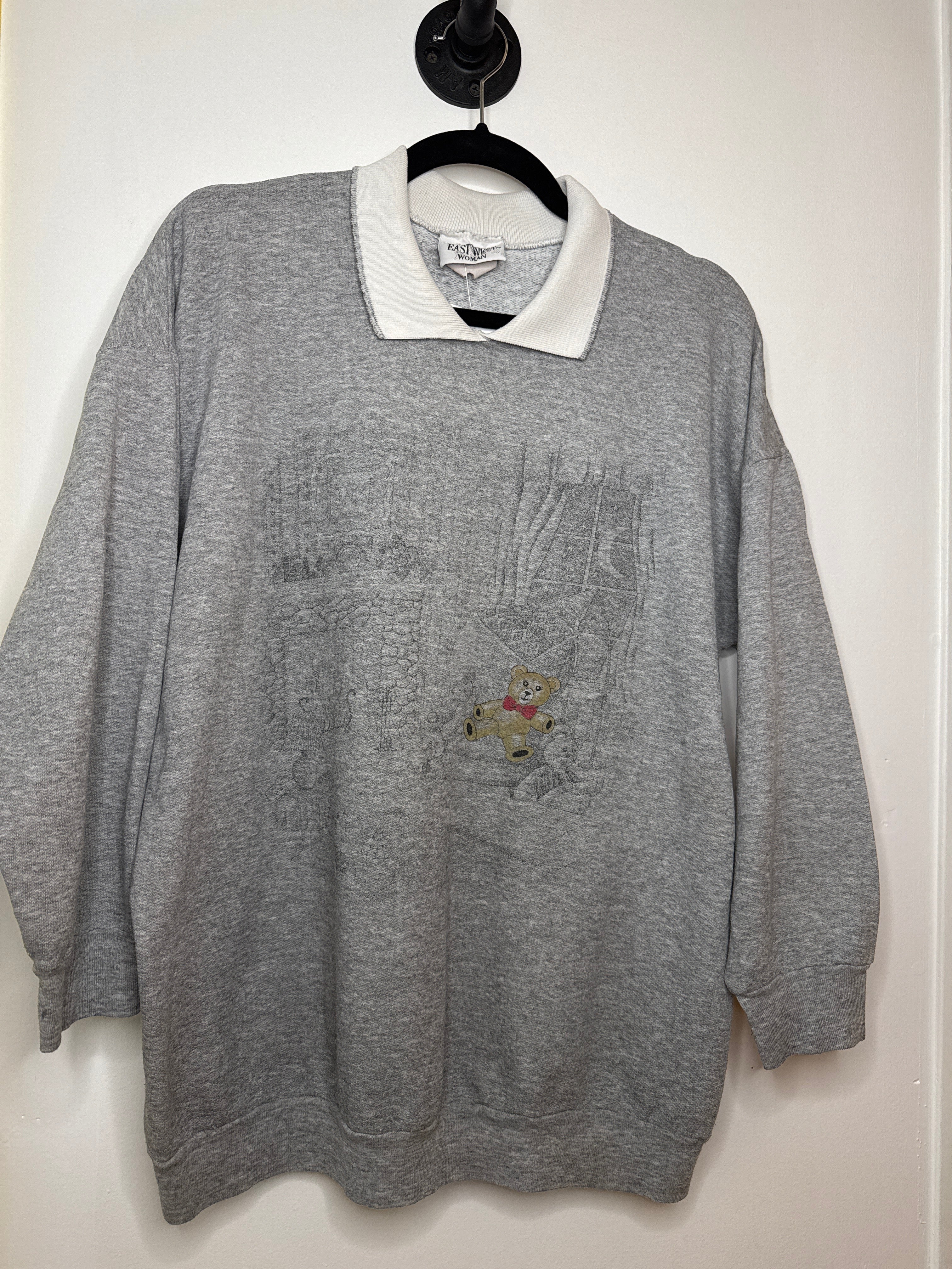 Vintage Teddy Bear Collar Crewneck, Medium (best guess)