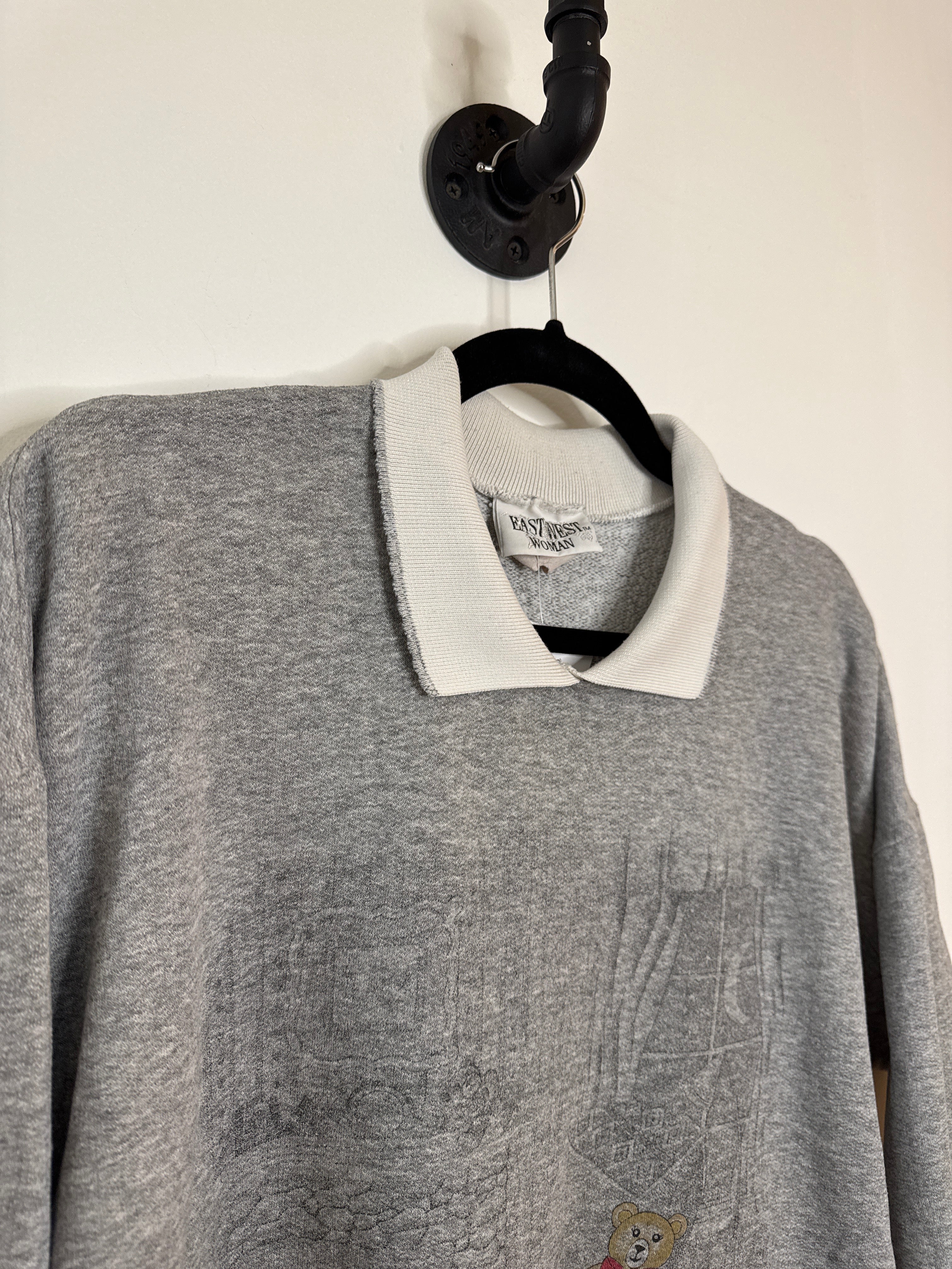 Vintage Teddy Bear Collar Crewneck, Medium (best guess)
