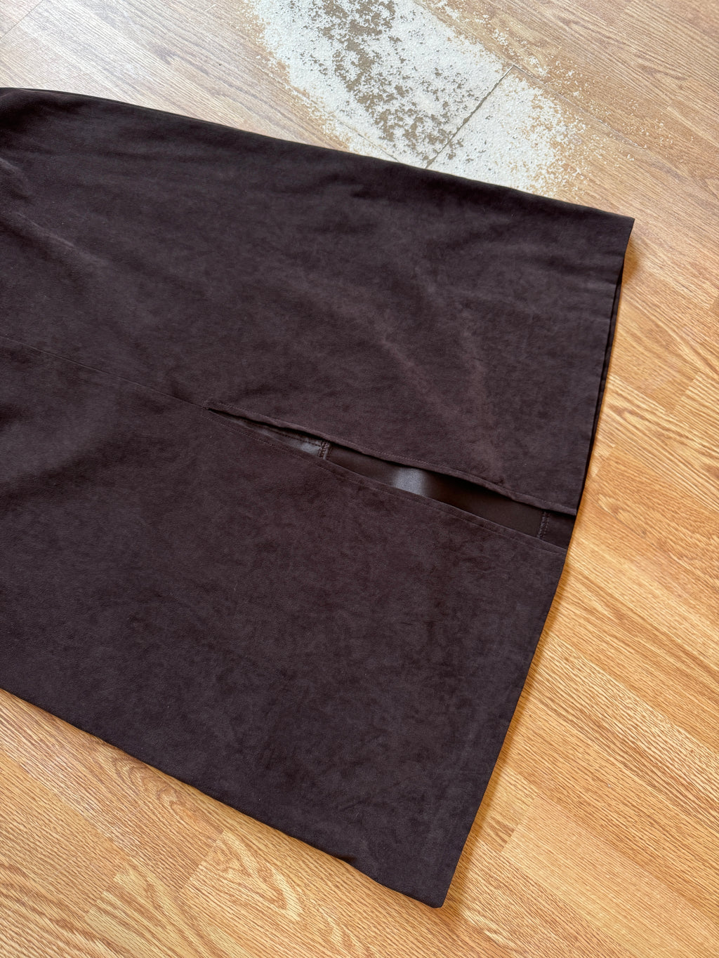 Premier Collection Vintage Suede Midi Skirt, Large (best guess)
